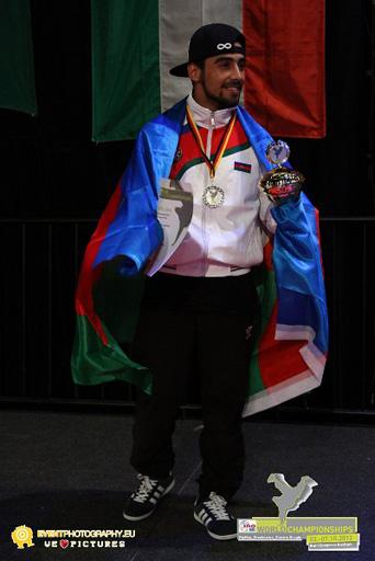 В Баку состоится оригинальное танцевальное шоу среди детей, юниоров и профессионалов (фотосессия)