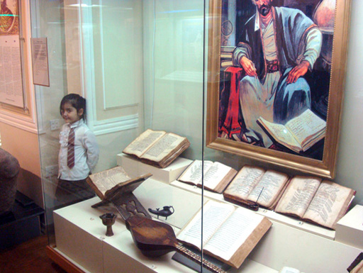 Бакинские школьники принимают участие в конкурсе "Музей истории глазами детей" (фотосессия)