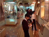 Бакинские школьники принимают участие в конкурсе "Музей истории глазами детей" (фотосессия)