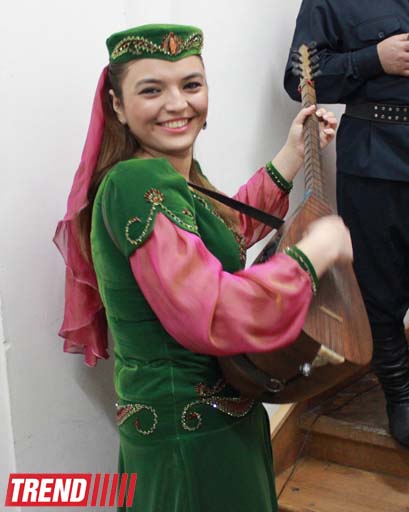 В Баку состоялся "Вечер дастана" ашугов (фотосессия)