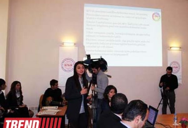 В Баку прошло мероприятие "День молодежи в Доме молодежи" (фото)