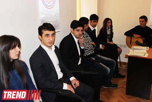 В Баку прошло мероприятие "День молодежи в Доме молодежи" (фото)