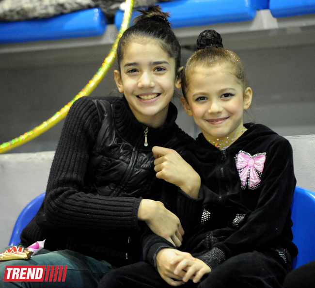 Определились первые победители ХХ первенства Баку по художественной гимнастике (ФОТО)