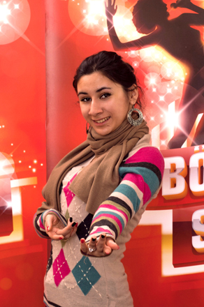 Двенадцать участников проекта "Большая сцена" готовятся к полуфиналу (фотосессия)