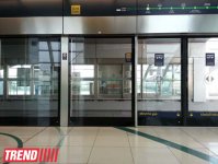 Путешествие по Дубаю: уникальное метро без машинистов и спецвагоны - глазами азербайджанца (фотосессия)
