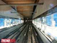 Путешествие по Дубаю: уникальное метро без машинистов и спецвагоны - глазами азербайджанца (фотосессия)