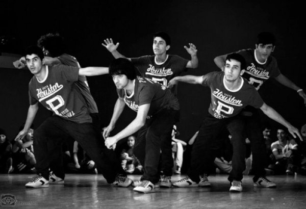 Определены победители чемпионата Баку по различным видам танца (фотосессия)