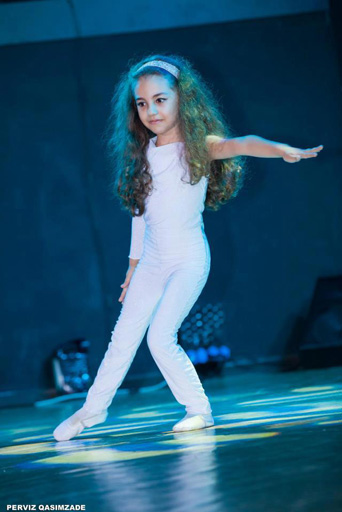 Определены победители чемпионата Баку по различным видам танца (фотосессия)