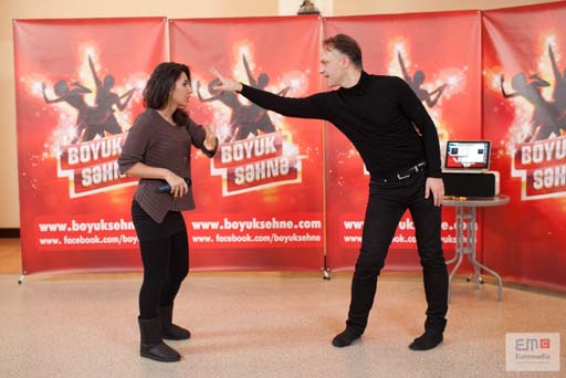 Я могу указать пальцем, где Луна, но путь они должны найти сами -  Теет Каск, режиссер проекта "Большая сцена" (фото)