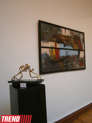 В Баку представили "Диалог красок" азербайджанских художников  (фотосессия)