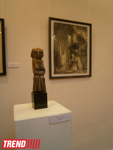 В Баку представили "Диалог красок" азербайджанских художников  (фотосессия)