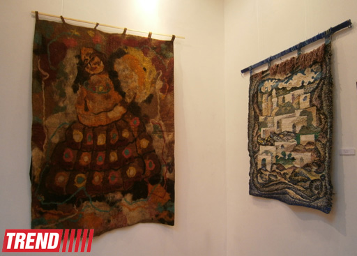 В Баку представили "Диалог красок" азербайджанских художников  (фотосессия)