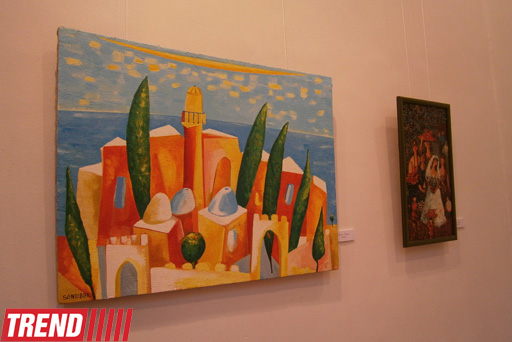 В Баку представили "Диалог красок" азербайджанских художников  (фотосессия)