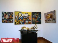 В Баку представили "Диалог красок" азербайджанских художников  (фотосессия)