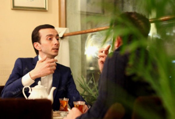 Азербайджанский телеведущий проведет мастер-класс для молодых зарубежных политиков