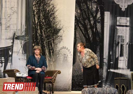 Лев Дуров и лучшие российские актеры представили в Баку спектакль "Аккомпаниатор" (фотосессия)