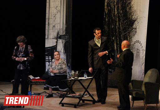 Лев Дуров и лучшие российские актеры представили в Баку спектакль "Аккомпаниатор" (фотосессия)