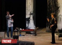 Лев Дуров и лучшие российские актеры представили в Баку спектакль "Аккомпаниатор" (фотосессия)