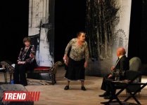 Лев Дуров и лучшие российские актеры представили в Баку спектакль "Аккомпаниатор" (фотосессия)