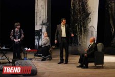 Лев Дуров и лучшие российские актеры представили в Баку спектакль "Аккомпаниатор" (фотосессия)