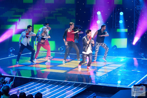 В Азербайджане определились три суперфиналиста международного проекта "Большая сцена" (фотосессия)