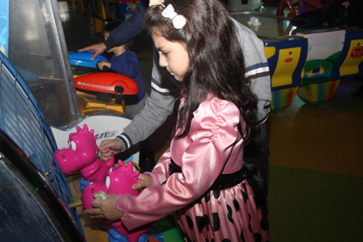 В Баку прошел благотворительный концерт, посвященный Международному дню детей, больных раком (фото)