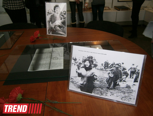 В Баку представлены документы, использованные при написании книги "Обреченный Ходжалы" (фото)