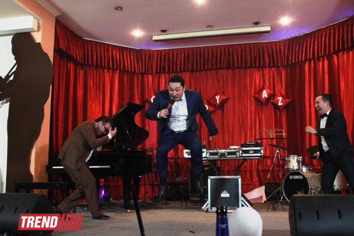 В Баку состоялось супершоу "Наша KZаша" из Казахстана и Comedy.AZ (фотосессия)