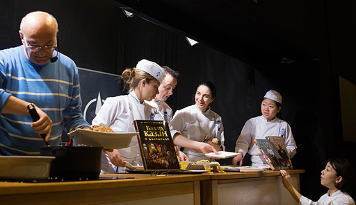 Плов в Лувре, первая премия за книгу об азербайджанской кухне - "Оскар в кулинарной литературе" (фотосессия)
