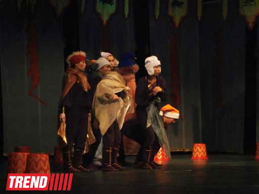 "Сказка белого месяца" калмыцкого театра - первый день весны в азербайджанском ТЮЗе (фото)