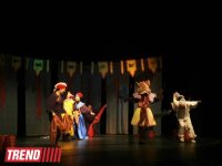 "Сказка белого месяца" калмыцкого театра - первый день весны в азербайджанском ТЮЗе (фото)