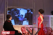 Кямаля Халилова и семья Мурада Садыха - в первой передаче проекта "Жизнь продолжается" (фото)