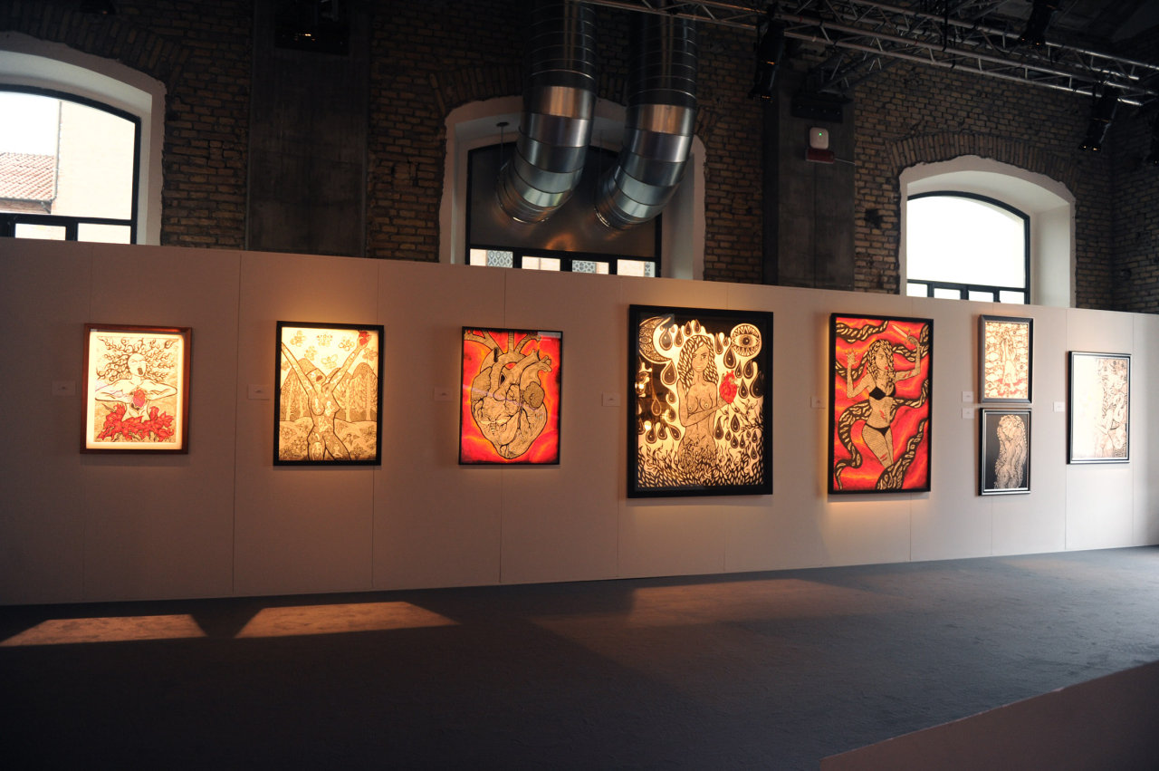 Первая леди Азербайджана приняла участие в выставке "Полет в Баку: Современное азербайджанское искусство" в Риме (ФОТО)