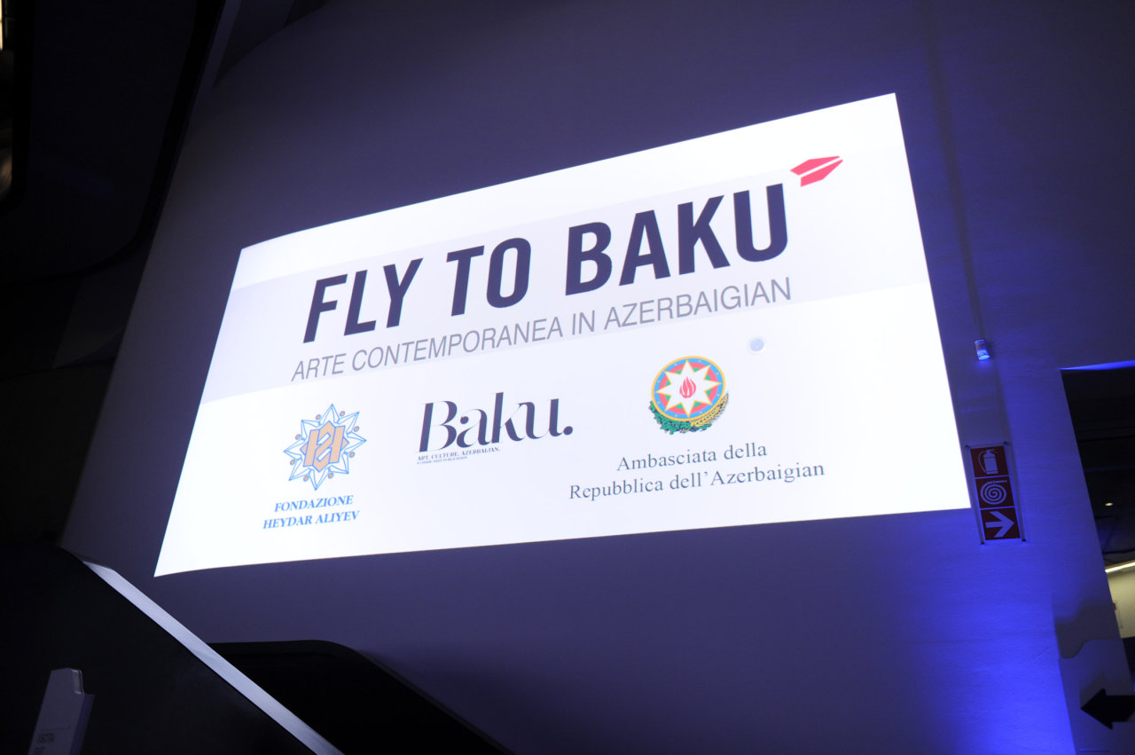 Первая леди Азербайджана приняла участие в выставке "Полет в Баку: Современное азербайджанское искусство" в Риме (ФОТО)