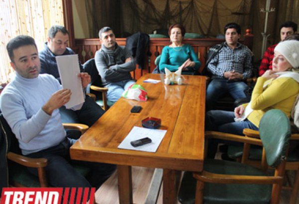 Началась подготовка к концерту театра КВН "Планета Парни из Баку" (фотосессия)