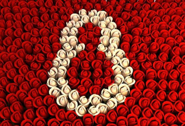 Поздравление от азербайджанских звезд на 8 марта