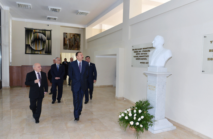 Президент Азербайджана ознакомился с условиями, созданными в новом корпусе Госакадемии художеств (ФОТО)
