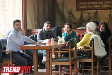 Началась подготовка к концерту театра КВН "Планета Парни из Баку" (фотосессия)