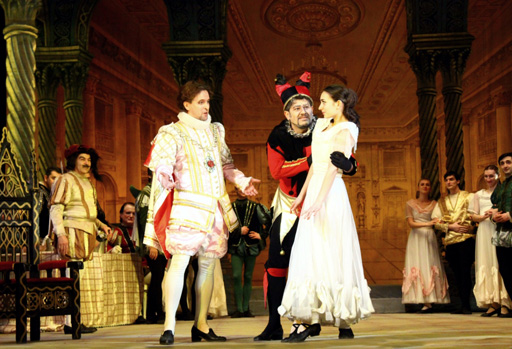 Солист Мариинского театра Михаил Латышев выступил в Баку (фото)