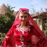 Телеведущие Lider TV  в азербайджанских национальных костюмах (фотосессия)