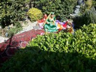 Телеведущие Lider TV  в азербайджанских национальных костюмах (фотосессия)