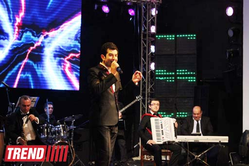 В Баку состоялся соло-концерт Лалы Мамедовой "Ты в моем сердце" (фотосессия)