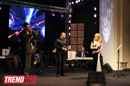 В Баку состоялся соло-концерт Лалы Мамедовой "Ты в моем сердце" (фотосессия)