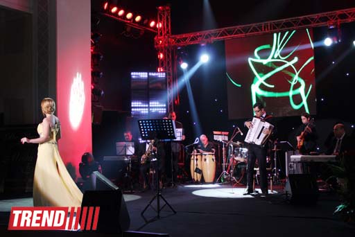 В Баку состоялся соло-концерт Лалы Мамедовой "Ты в моем сердце" (фотосессия)