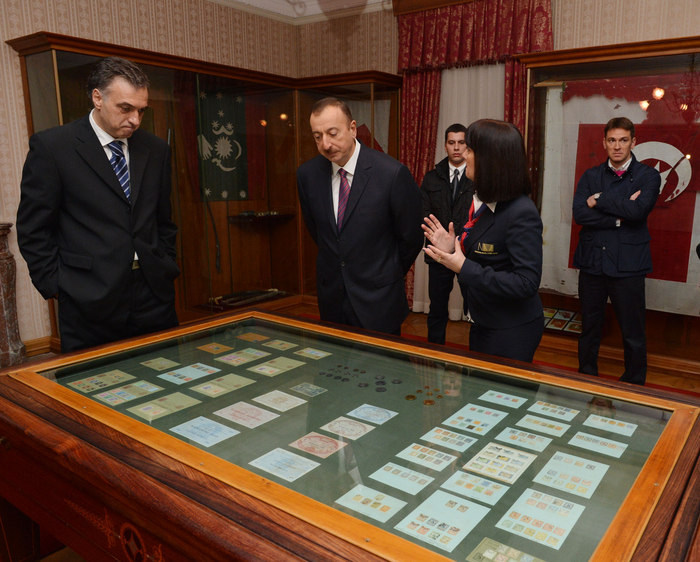 Президент Азербайджана посетил Дворец короля Николы в городе Цетинье (ФОТО)