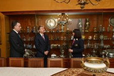 Президент Азербайджана посетил Дворец короля Николы в городе Цетинье (ФОТО)