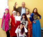 Сладкий праздник Новруз бакинских школьников (фотосессия)