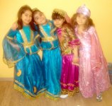 Сладкий праздник Новруз бакинских школьников (фотосессия)