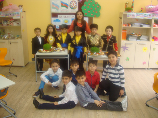 Сладкий праздник Новруз бакинских школьников (фотосессия)