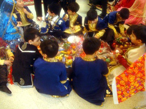 Сладкий праздник Новруз бакинских школьников (фотосессия)